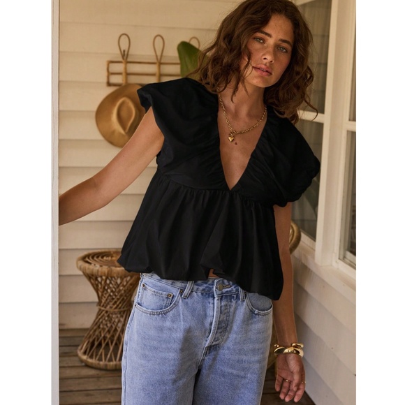 Puff Top in Black V-Neck Short Sleeve Tie Back Babydoll Style - Picture 3 of 8